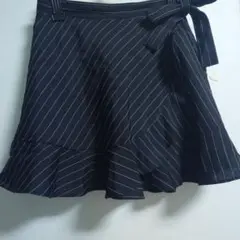 新品セシルマクビーフレアースカート
