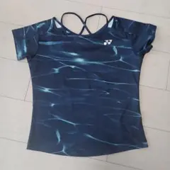 YONEX　レディーステニスシャツ　Mサイズ