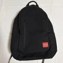 黒のナイロンリュック