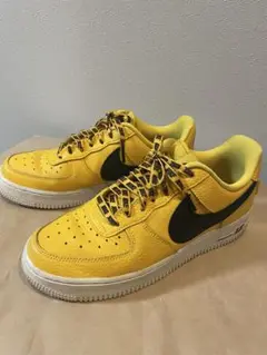 NIKE Air Force 1 イエロー