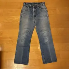 Item thumbnail for item dbf7c4d1-e9ca-4b66-87aa-8299a652784f