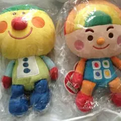 ともだち8にん　ぬいぐるみ　2つセット