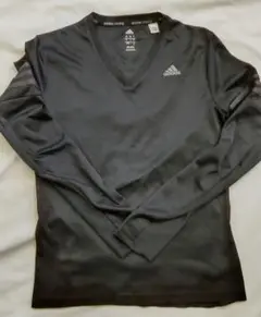 アディダス長袖 Tシャツ