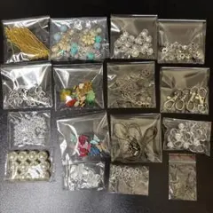 ビーズ　他