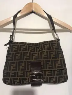 FENDI フェンディ ショルダーバッグ