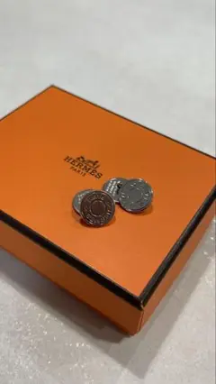 Item thumbnail for item f0ee94a4-d8bb-4ee8-8cec-232ef9aab61d