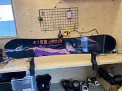 キャピタ INDOOR SURVIVAL [2024-2025モデル] (スノーボード