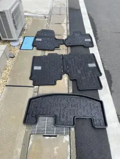 N-BOX 専用 純正防水ラバーフロアマットセット