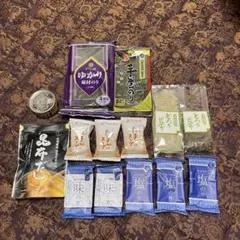 のり、スープ、とろろ昆布、サバ缶、昆布だし