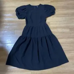 ☆DAZY シンプルかわいい黒の半袖ワンピース☆