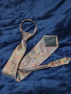 Item thumbnail for item e381be9e-fc11-4290-b27d-1279a4bfd155