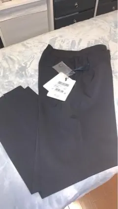 モンクレール 新品パンツ