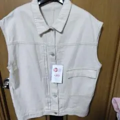 新品未使用しまむらジレ 小柄な方サイズLP