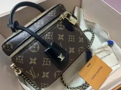 VUITTONバック
