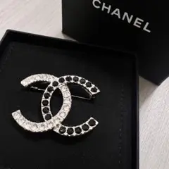 CHANEL ブローチ
