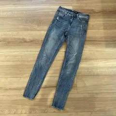 ZARA スキニーデニム　スキニー　スキニージーンズ