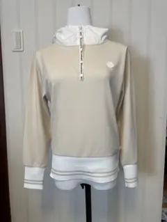 新品✨TEEOFFベージュ フード付き スポーツウェア✨