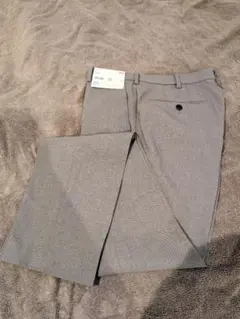 ユニクロ UNIQLO 感動パンツ グレー 79x82