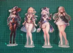 キャラクター　アクリルスタンド　４体セット