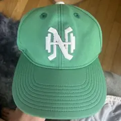 ニューエラ似 グリーン ロゴ入り ベースボールキャップ