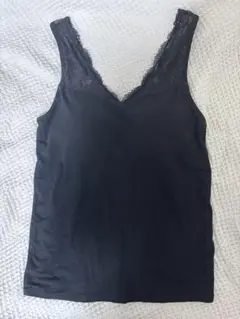 美品　レース　ブラック ブラトップ　タンクトップ　ユニクロ