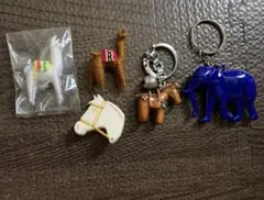 動物キーホルダー　ブローチセット