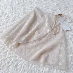 新品 Chacott（チャコット） 巻きスカート パワーネット 花柄 アイボリー