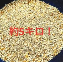 くず米 20kg ニワトリ.スズメ．野鳥等の餌『米びつの虫よけ』付き 着色米 飼料米 30kg 鳥の餌 エサ ペット くず米 肥料 雀 スズメ