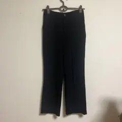 黒 スラックス 前面ボタン付き