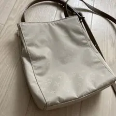 新品未使用 russet ライトグレー ショルダーバッグ