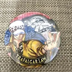 ワンピース　缶バッジ　トラファルガー　ロー