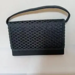 フォーマルバッグ　刺繍　希少デザイン　超薄型　冠婚葬祭　美品