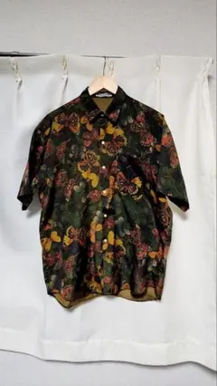 Brug man 総柄シャツ　素材、サイズ表記なし