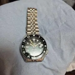 Item thumbnail for item b625d58c-3b30-43d3-ad92-e67a11b62316