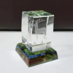 奈良　鹿　3Dクリスタル　置物