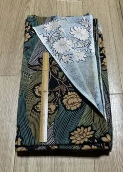 48昭和レトロ　花柄伸縮性生地 約149×120未使用品