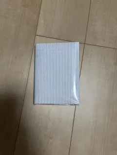 青と白のストライプ アルバム