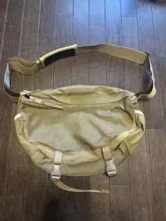 Item thumbnail for item 143b57c3-f1d6-433b-855e-79b21f98df09