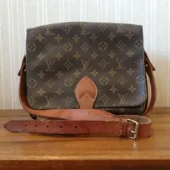 LOUIS VUITTON ルイヴィトン モノグラム カルトシエール
