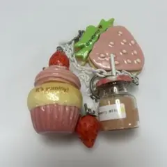 ハンドメイド　バックチャーム