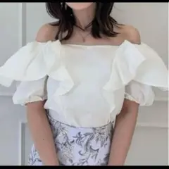 elimy istoire フリルオフショルダーシャツ ホワイト