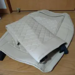 【新品未使用】汎用 車用 座面カバー 左右セット 人工皮革 アイボリー