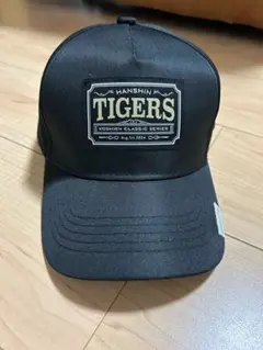 阪神タイガース　 2025年甲子園入場記念品　キャップ
