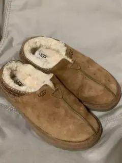 アグ ugg ムートン スリッポン ボア ニューマン