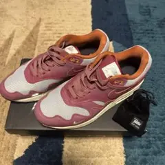 nike patta Running Gloves ナイキ　パタ　手袋 NIKE - Nike Patta Running Glovesの通販 by リンクン9092's