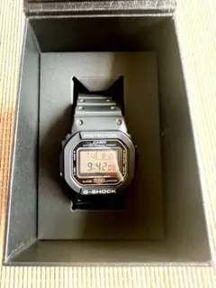 G-SHOCK DW-5600UE-1JF デジタル腕時計