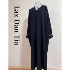 Lax Dan Tia トリミング　スリット入　Vネック　長袖 ワンピース　黒