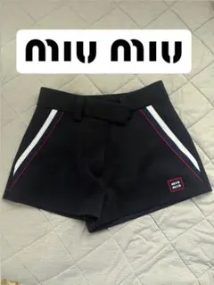 MIUMIU ミウミウ　ショートパンツ　ボトムス