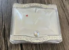Item thumbnail for item a42500ed-00be-4700-abbf-624e1145541d