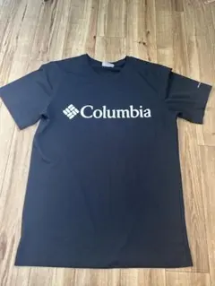 Columbia ブラック Tシャツ S